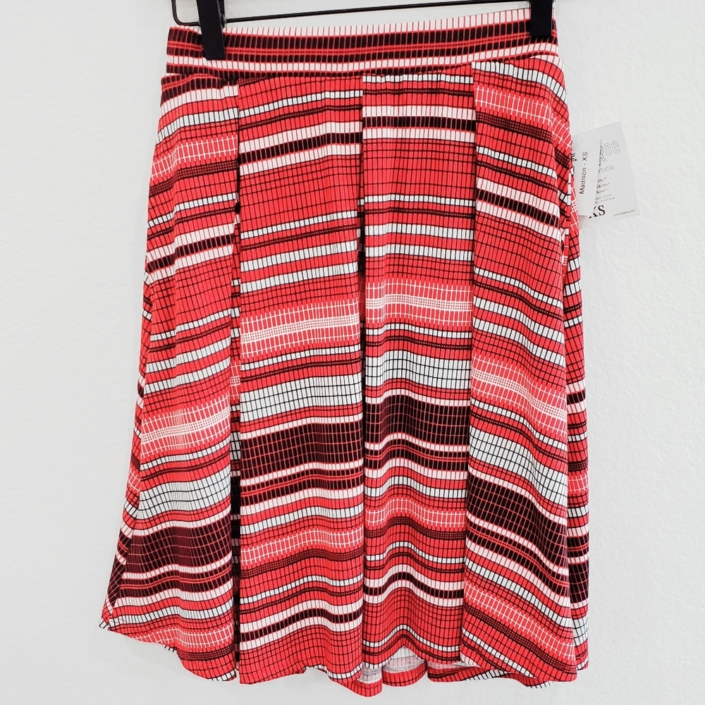 NWT! LulaRoe Madison Skirt
